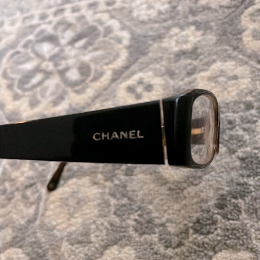Authentic Chanel glasses - Picture 3 of 6